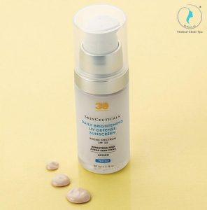 Kem chống nắng Skinceuticals Daily Brightening UV Defense Sunscreen SPF 30
